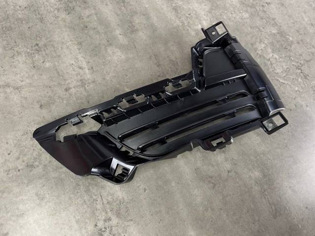 BMW 51117307993 Решетка бампера переднего левая нижняя в наличии Винница