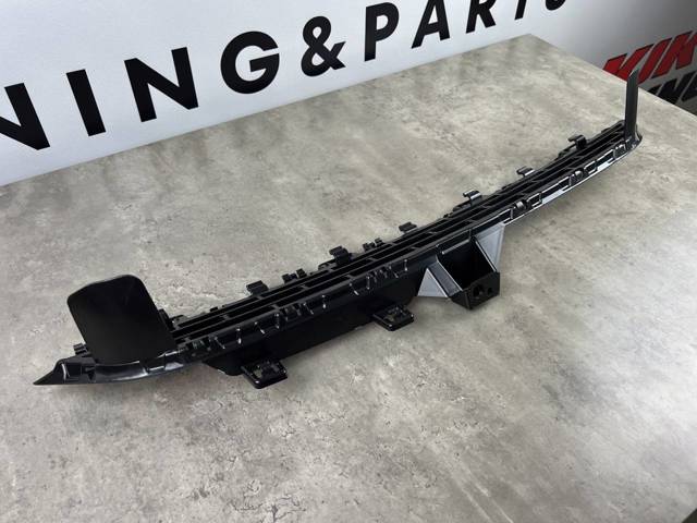51117336506 BMW Решетка бампера переднего верхняя купить в Одесса
