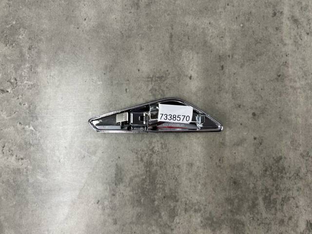 51117338570 BMW Накладка крыла переднего правого купить в Тернополь
