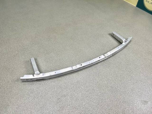51117385290 BMW Усилитель переднего бампера купить в Черновцы