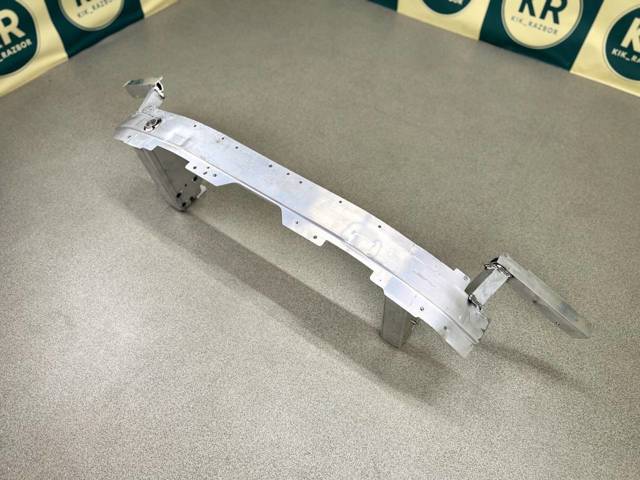 BMW 51117421599 Усилитель переднего бампера в наличии Черкассы
