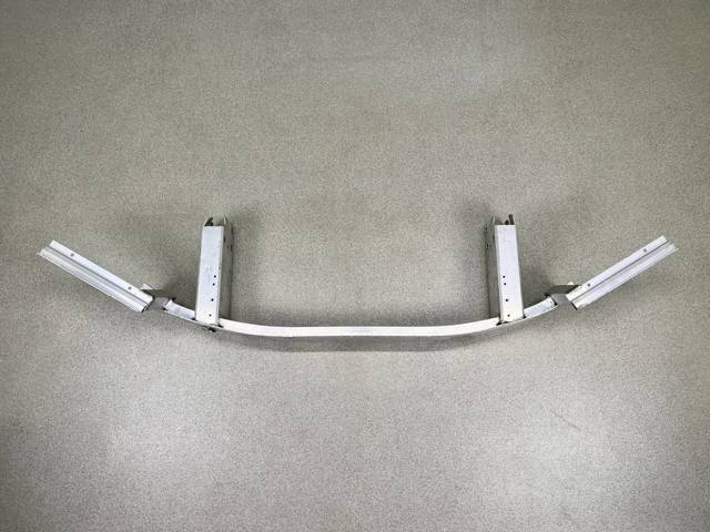 BMW 51117421599 Усилитель переднего бампера в наличии Ужгород
