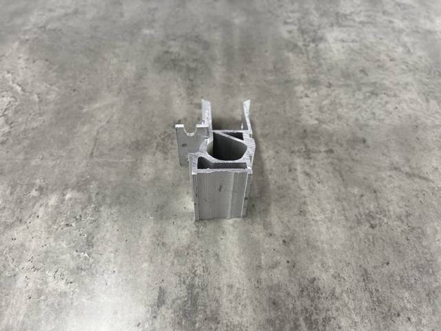BMW 51117422234 Кронштейн усилителя переднего бампера в наличии Тернополь