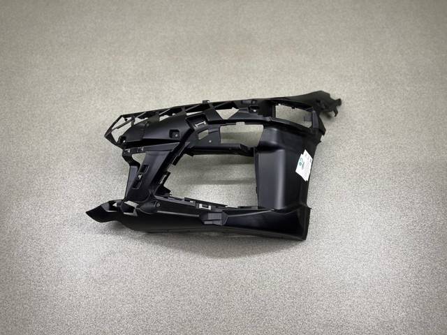 BMW 51117422247 Кронштейн бампера переднего левый в наличии Киев