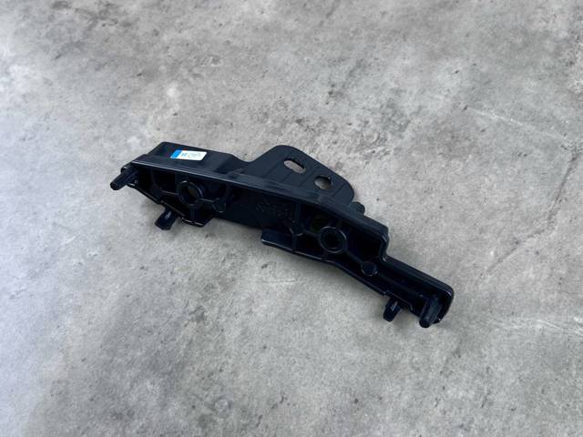 BMW 51117458366 в наличии Ровно