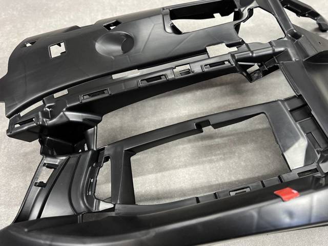 BMW 51118061129 Кронштейн крепления противотуманной фары левой в наличии Харьков