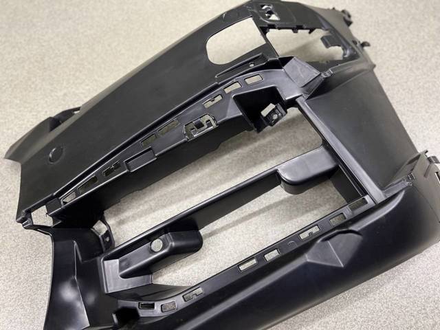 BMW 51118064967 Кронштейн крепления противотуманной фары левой в наличии Павлоград