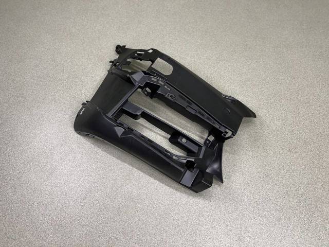 51118064968 BMW Кронштейн крепления противотуманной фары правой купить в Ирпень