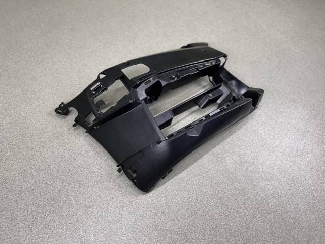 51118064968 BMW Кронштейн крепления противотуманной фары правой купить в Киев
