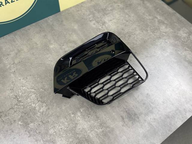 51118081523 Решетка бампера переднего левая купить Ужгород