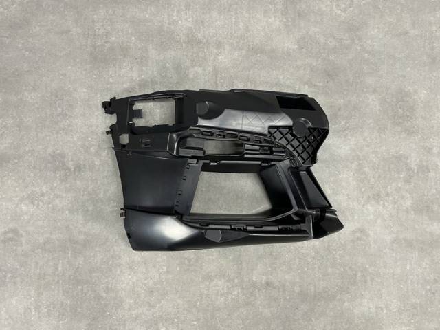 51118098676 BMW Кронштейн крепления противотуманной фары правой купить в Ровно