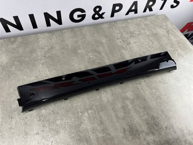BMW 51118099656 Накладка бампера переднего центральная в наличии Львов