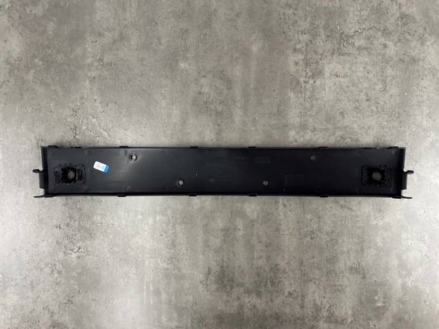 51118099656 BMW Накладка бампера переднего центральная купить в Запорожье