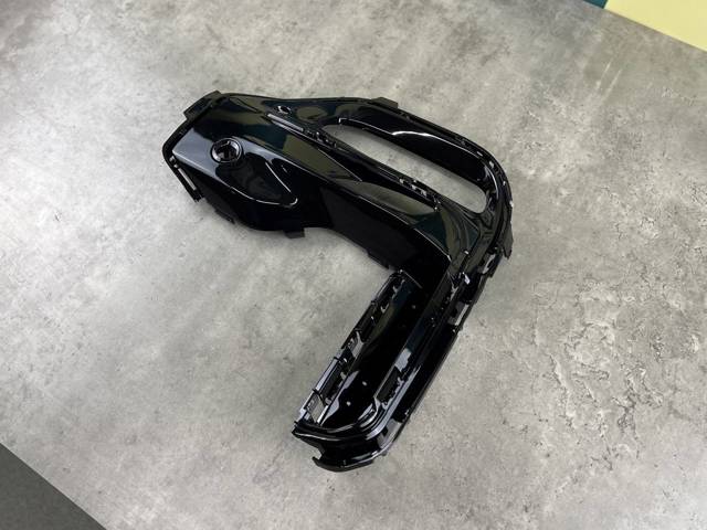51118746239 BMW Ободок (окантовка) фары противотуманной левой купить в Каменское