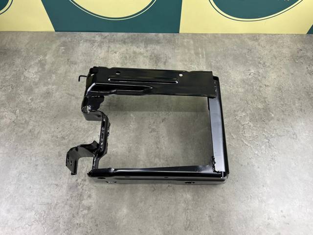 BMW 51119449061 Кронштейн усилителя переднего бампера в наличии Украина