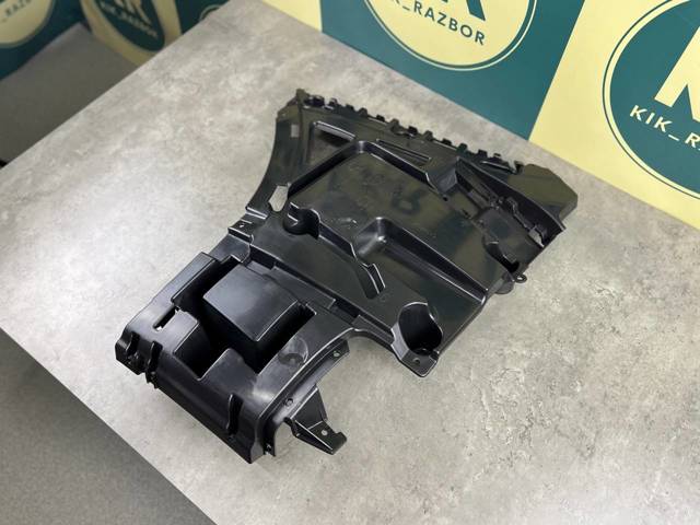 51127400667 BMW Направляющая заднего бампера левая купить в Николаев