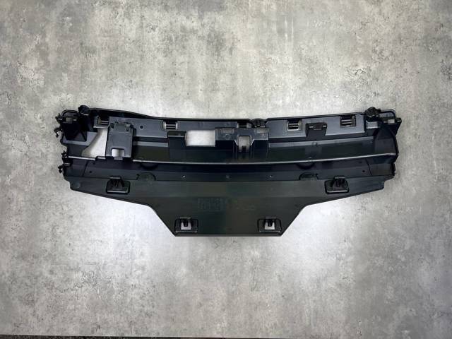 BMW 51128054200 Кронштейн бампера заднего центральный в наличии Житомир