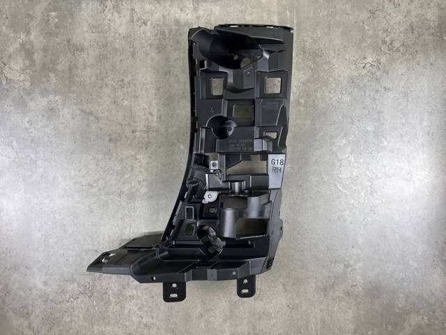 BMW 51128069246 Кронштейн бампера заднего правый в наличии Днепр