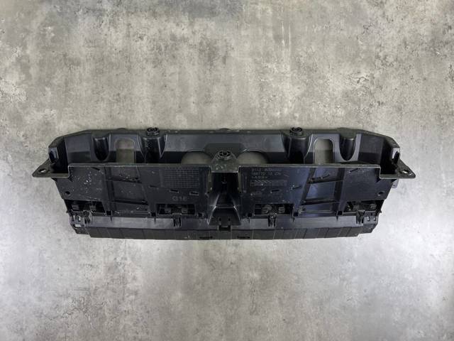 BMW 51128069250 Кронштейн бампера заднего в наличии Днепр
