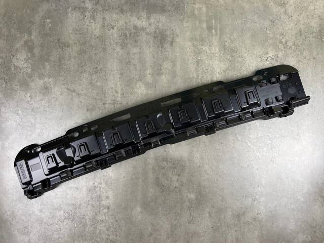 51128070332 BMW Кронштейн бампера заднего центральный купить в Тернополь