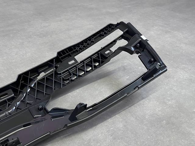 51128074015 BMW Кронштейн бампера заднего центральный купить в Сумы