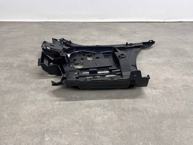 BMW 51128076817 Кронштейн бампера заднего левый в наличии Харьков