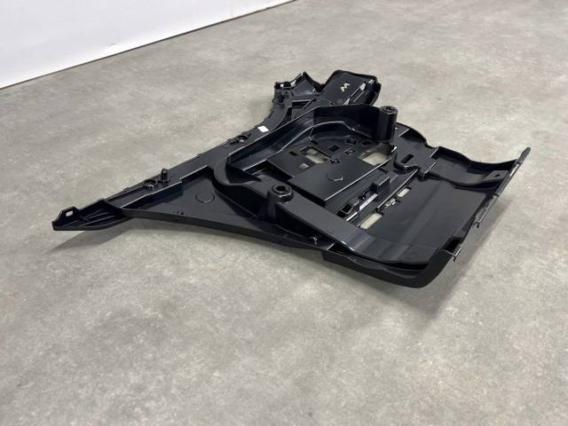51128076818 BMW Кронштейн бампера заднего правый купить в Сумы