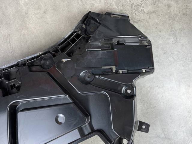 BMW 51128085487 Кронштейн бампера заднего внешний левый в наличии Сумы