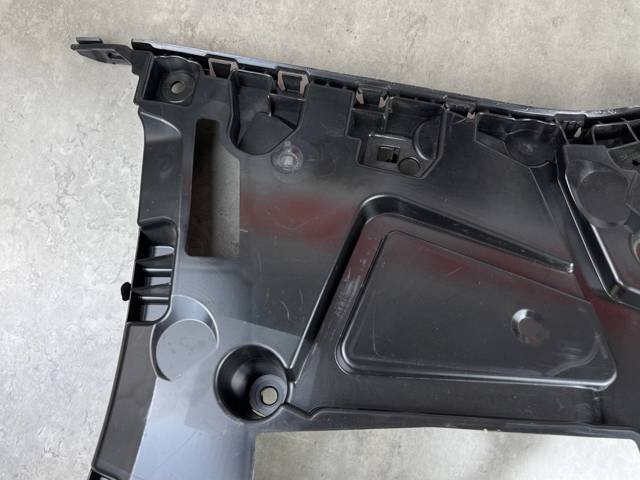 51128085487 BMW Кронштейн бампера заднего внешний левый купить в Николаев