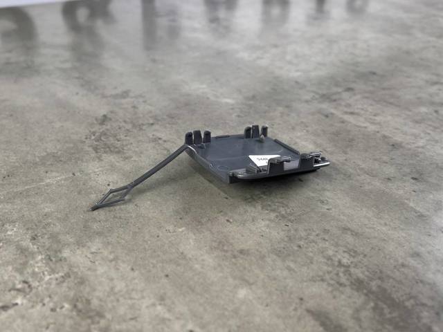 51128099902 BMW Заглушка буксировочного крюка купить в Павлоград