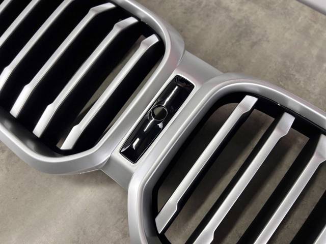 51137931236 BMW Решетка радиатора купить в Ирпень