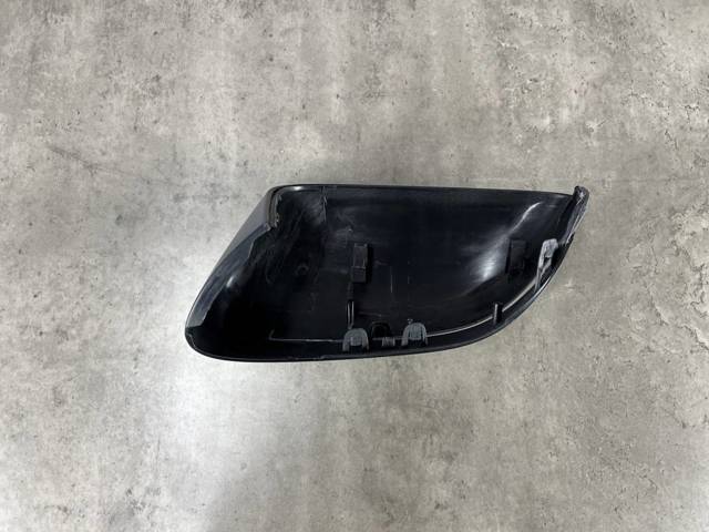 51167422720 BMW Накладка (крышка) зеркала заднего вида правая купить в Харьков