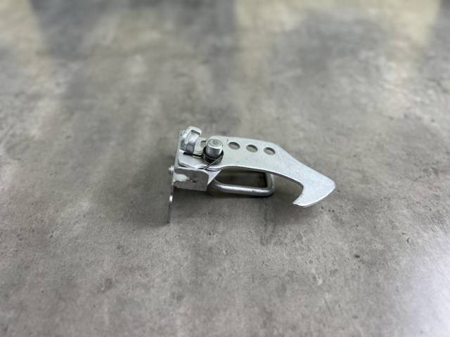 51237210733 BMW Замок капота правый купить в Житомир