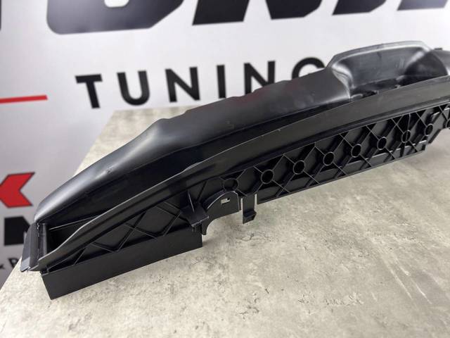 51647418158 BMW Воздуховод (дефлектор) радиатора нижний купить в Тернополь