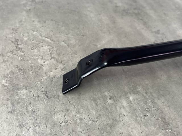 51647469801 BMW Распорка кузова купить в Каменское