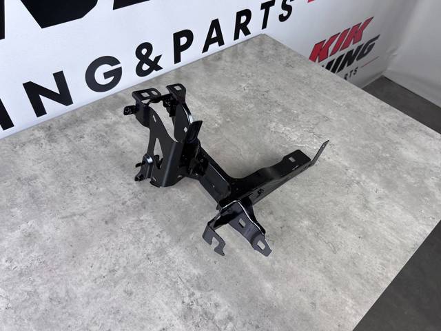 51648071632 BMW Кронштейн (адаптер) крепления фары передней правой купить в Житомир
