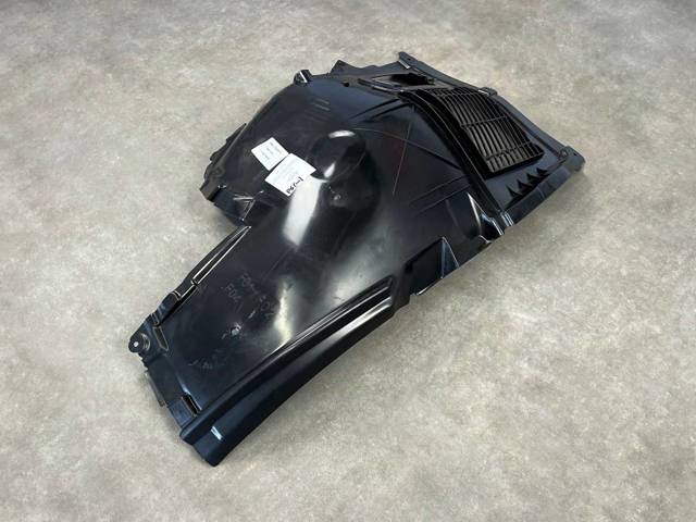BMW 51717185164 Подкрылок крыла переднего правый передний в наличии Житомир