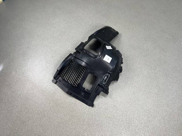 51717186728 BMW Подкрылок крыла переднего правый передний купить в Киев