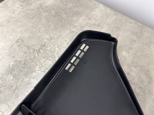 51717216977 BMW Решетка дворников левая купить в Винница