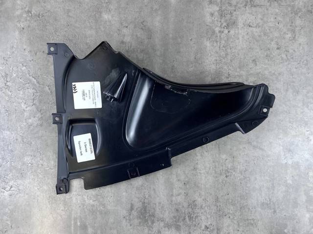 51717260739 BMW Щиток грязезащитный передней арки крыла купить в Кривой Рог