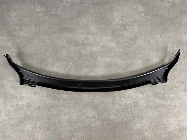 BMW 51717292397 Решетка дворников в наличии Львов
