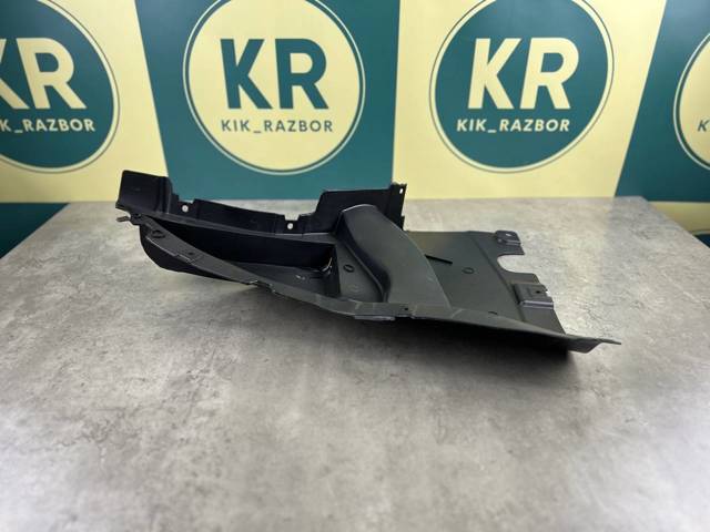 BMW 51718069308 Щиток грязезащитный передней арки крыла в наличии Николаев