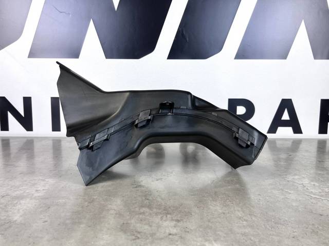 51747255417 BMW Воздуховод тормозного диска левый купить в Полтава