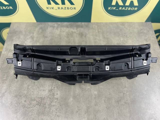51747290610 BMW Дефлектор радиатора купить в Ужгород