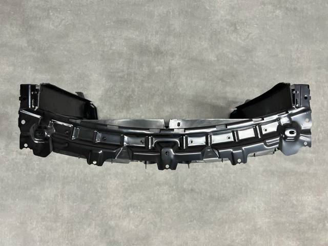 51747343798 BMW Воздуховод (дефлектор) радиатора купить в Харьков