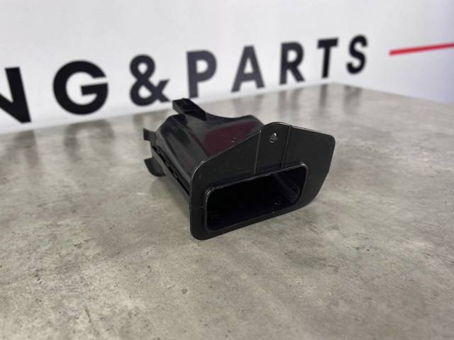 51747365631 BMW Воздуховод тормозного диска левый купить в Чернигов