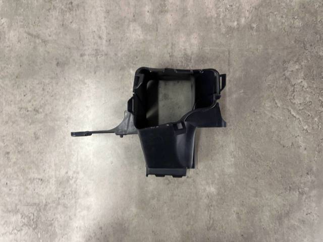 51747421686 BMW Воздуховод тормозного диска правый купить в Винница