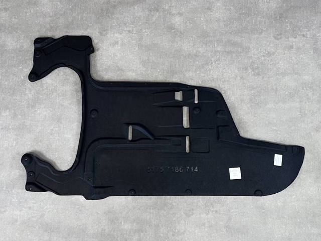51757186714 BMW Защита днища, средняя часть купить в Каменское