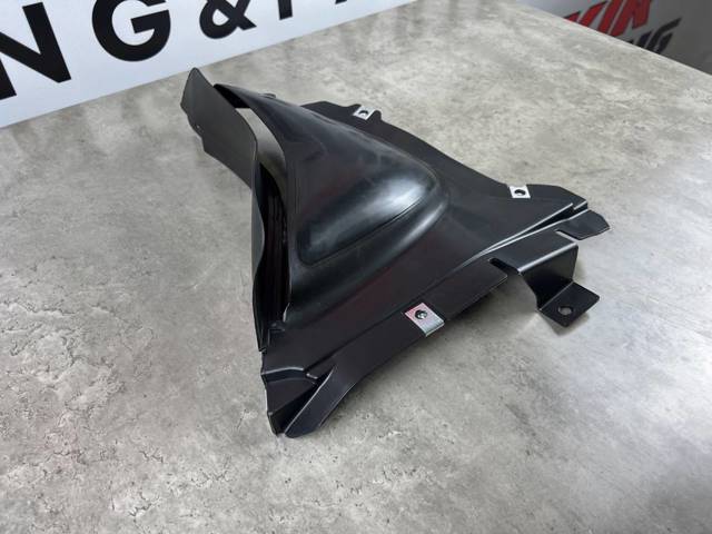 51757256866 BMW Защита бампера переднего правая купить в Ровно