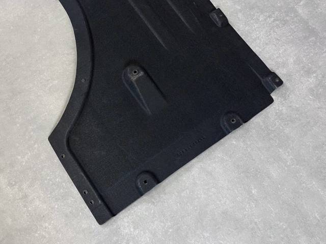 51757424882 BMW Защита днища передняя правая купить в Сумы